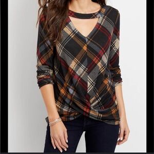 Maurice’s Plaid Long Sleeve Top